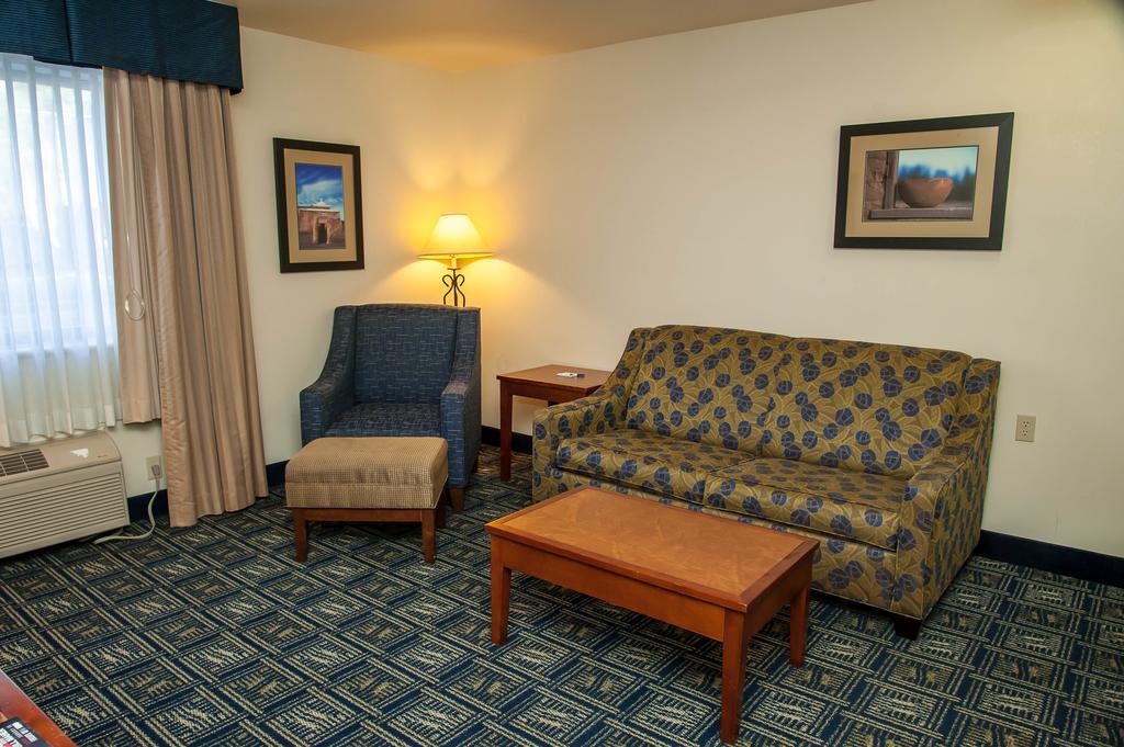 Holiday Inn Express Tucson-Airport By Ihg Экстерьер фото